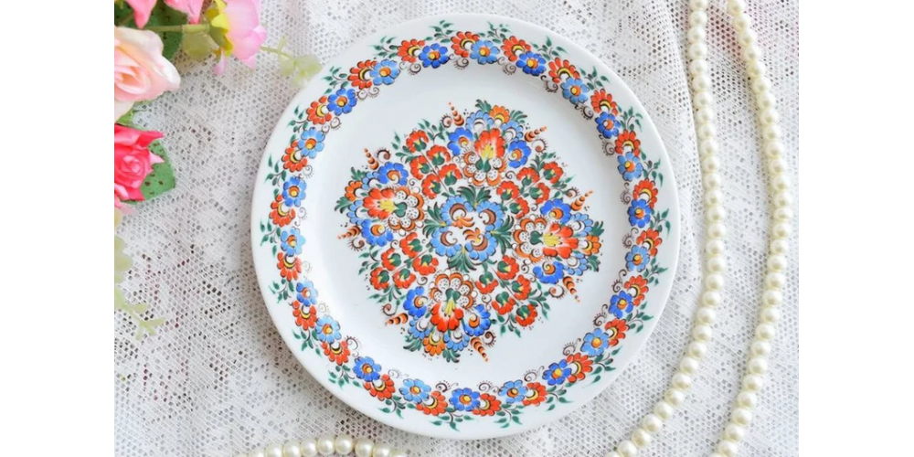 Vintage handpainted porcelain dessert plate by Wawel