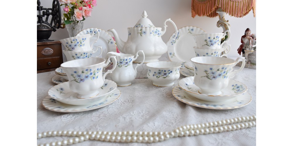 Richmond porcelain tea set for six